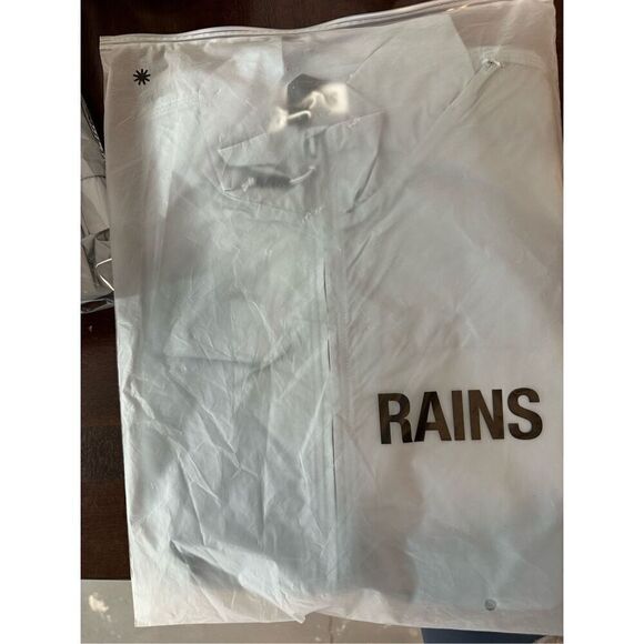 NWT Rains Women’s Bomber Windbreaker Track Jacket - Sky - L - Picture 8 of 8